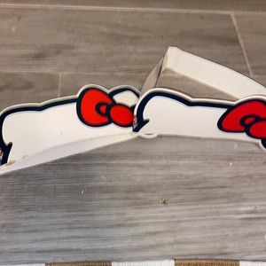 Original Hello kitty CON hats.